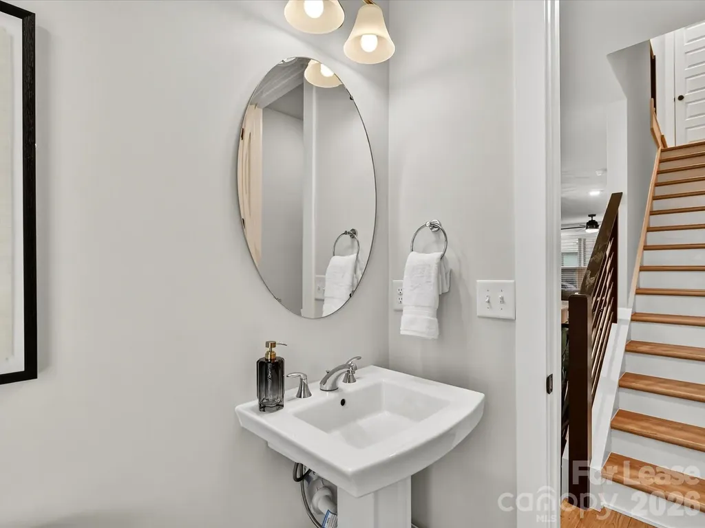 2024 Terwilliger Terrace Charlotte NC 28203