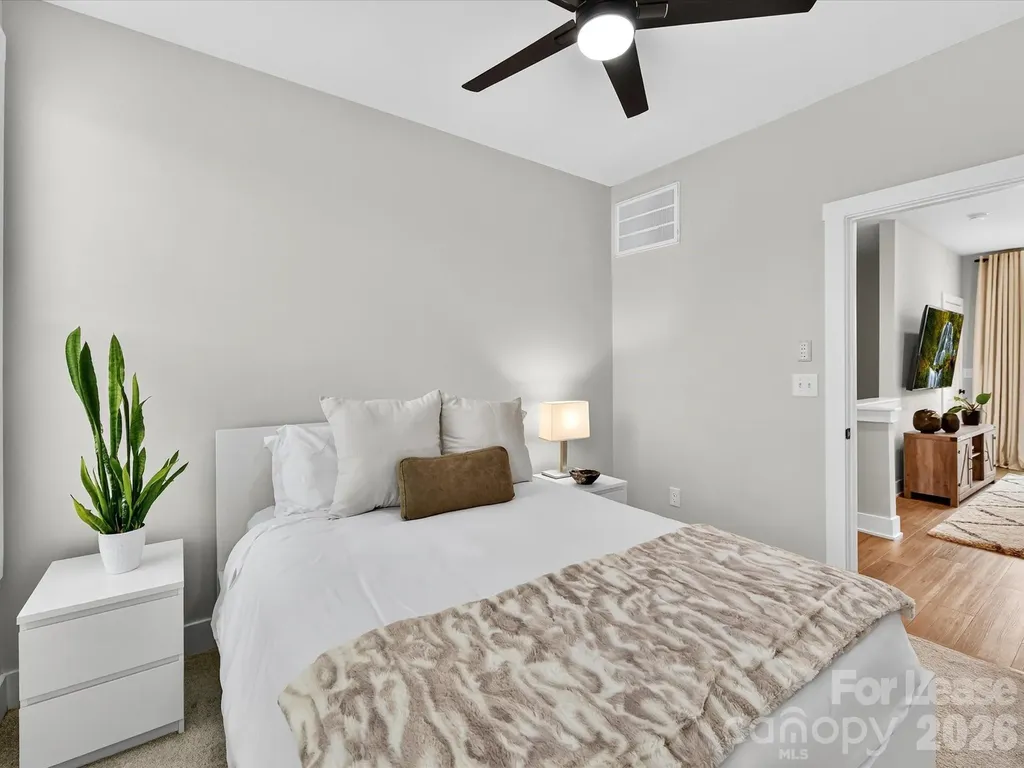 2024 Terwilliger Terrace Charlotte NC 28203