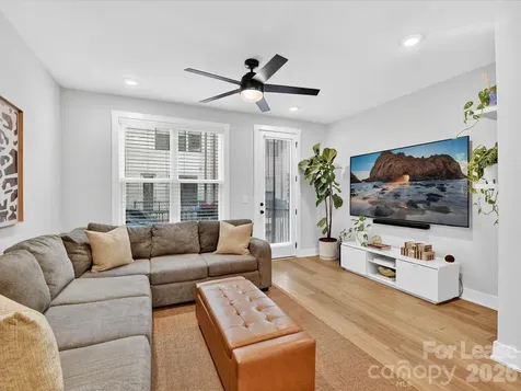 2024 Terwilliger Terrace Charlotte NC 28203