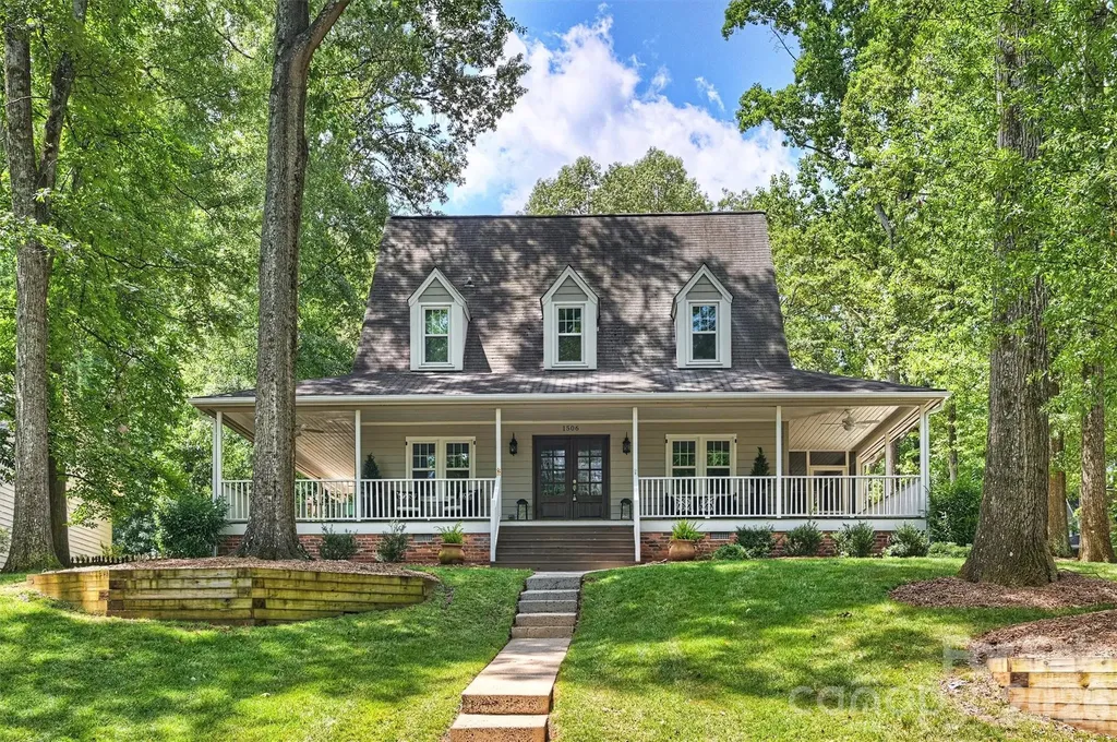 1506 Wandering Way Drive Charlotte NC 28226