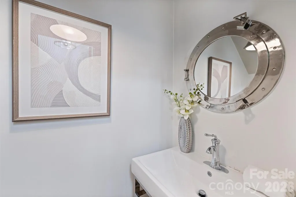 1506 Wandering Way Drive Charlotte NC 28226