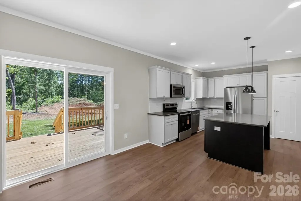 159 Evenfall Lane Columbus NC 28722