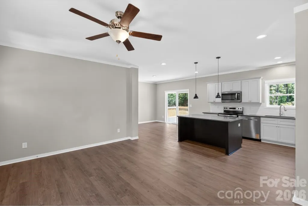 159 Evenfall Lane Columbus NC 28722