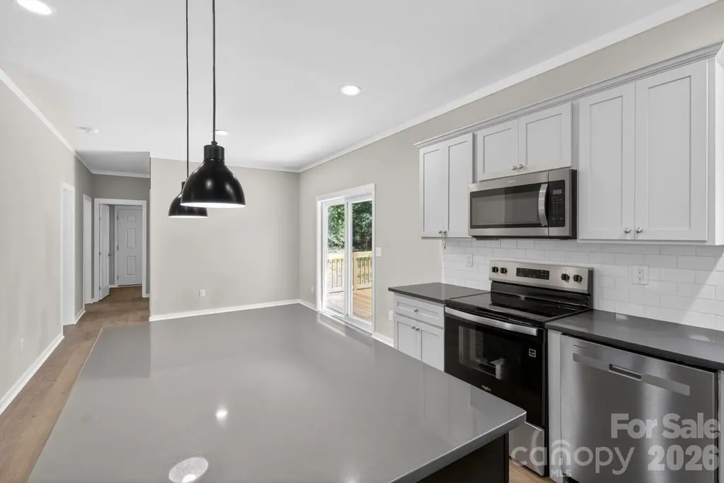 159 Evenfall Lane Columbus NC 28722