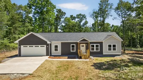 159 Evenfall Lane Columbus NC 28722