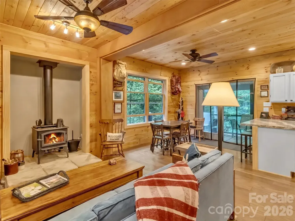 85 Lady Slipper Trail Hot Springs NC 28743