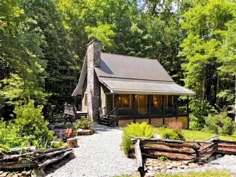 85 Lady Slipper Trail Hot Springs NC 28743
