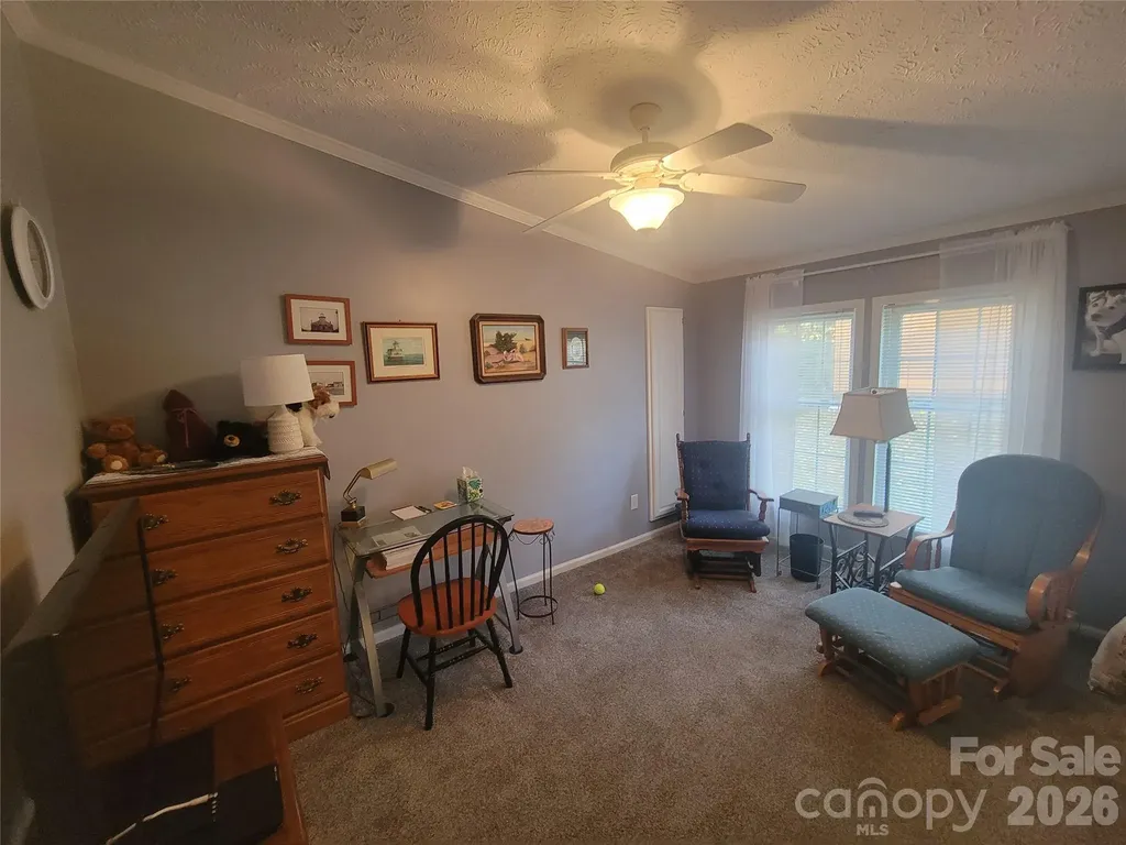 131 Dahlia Lane Waynesville NC 28785