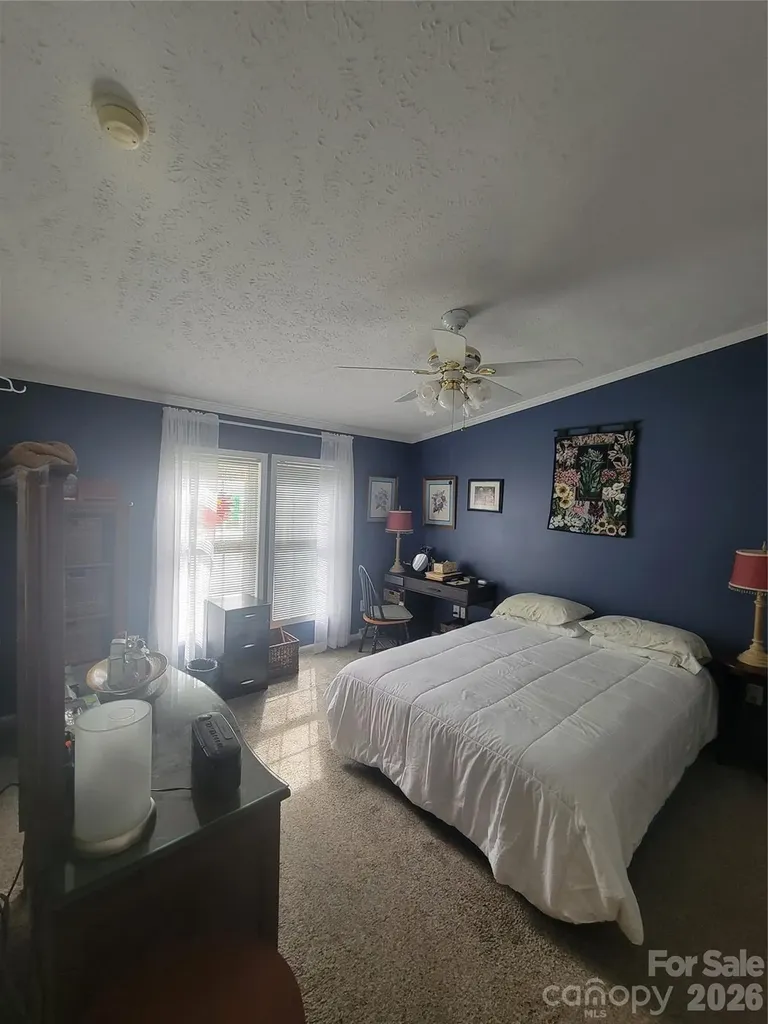 131 Dahlia Lane Waynesville NC 28785