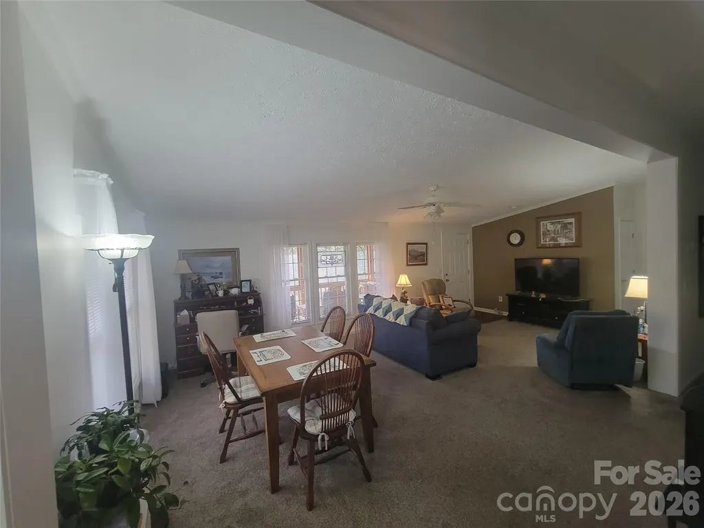131 Dahlia Lane Waynesville NC 28785