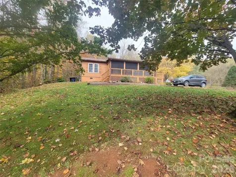 131 Dahlia Lane Waynesville NC 28785