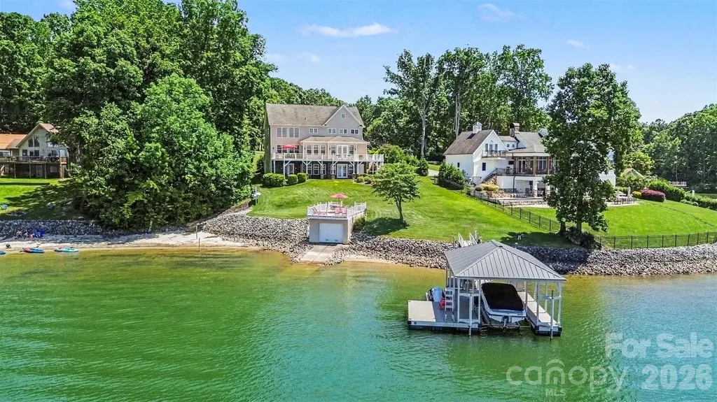 678 Normandy Road Mooresville NC 28117