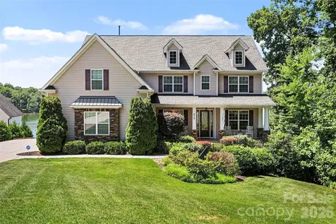678 Normandy Road Mooresville NC 28117