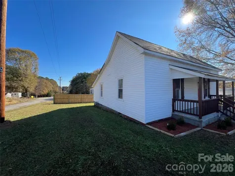 112 Van Buren Street Gaffney SC 29340