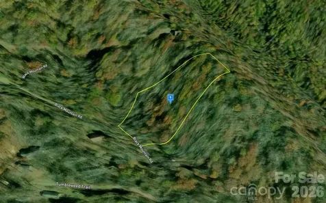 13 Black Mountain Road Cullowhee NC 28723
