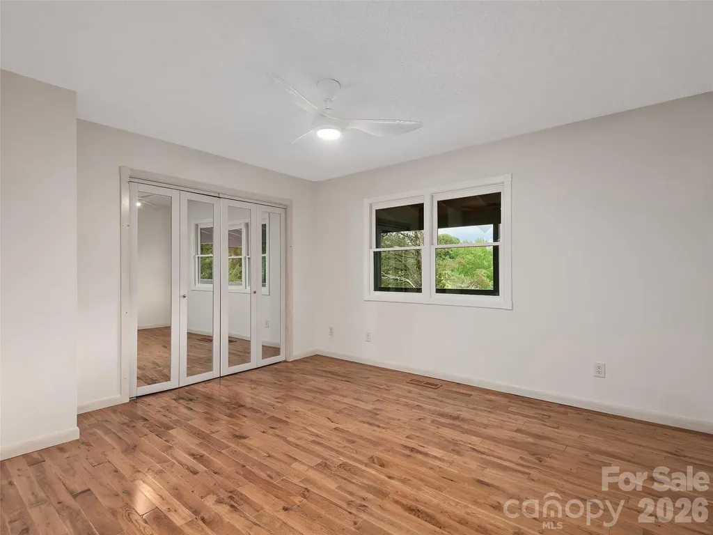 7 Hope Lane Weaverville NC 28787