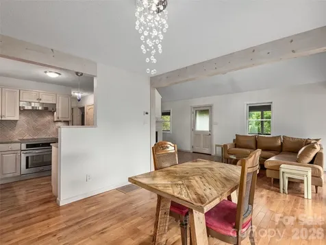 7 Hope Lane Weaverville NC 28787