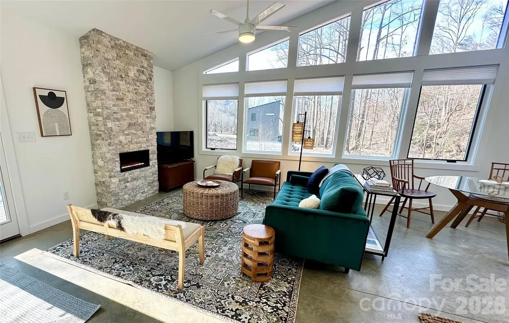 252 & 254 Shope Creek Road Asheville NC 28805