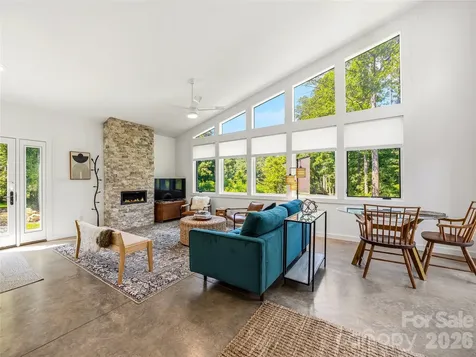 252 & 254 Shope Creek Road Asheville NC 28805
