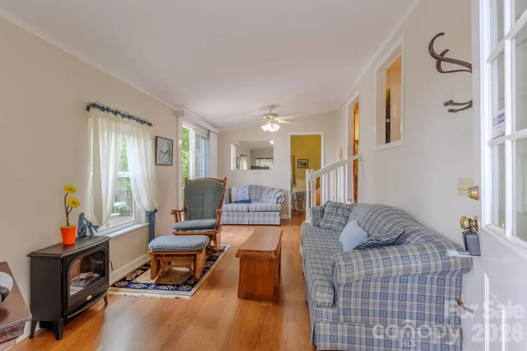 1680 Williamson Road Whittier NC 28789