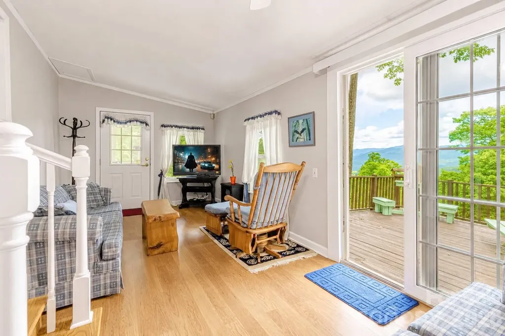 1680 Williamson Road Whittier NC 28789