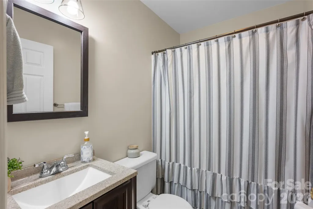 125 Round Mountain Road Brevard NC 28747