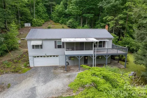 125 Round Mountain Road Brevard NC 28747