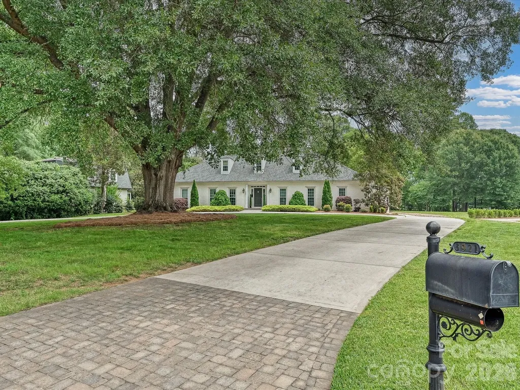 3921 River Ridge Road Charlotte NC 28226