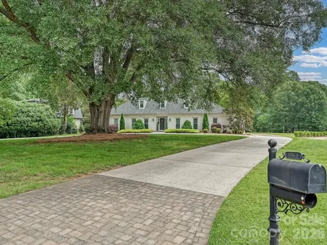 3921 River Ridge Road Charlotte NC 28226