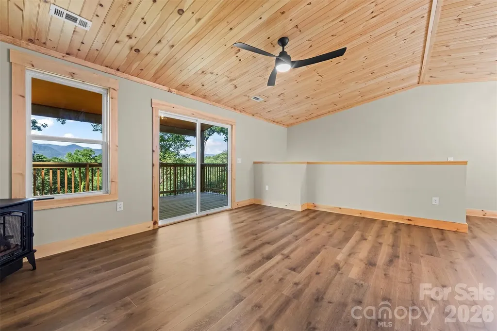 212 Brigsy Lane Whittier NC 28789
