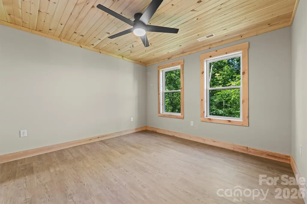 212 Brigsy Lane Whittier NC 28789