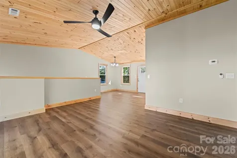 212 Brigsy Lane Whittier NC 28789