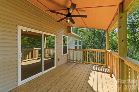212 Brigsy Lane Whittier NC 28789