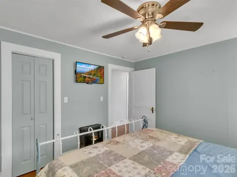 1114 Old Clyde Road Clyde NC 28721
