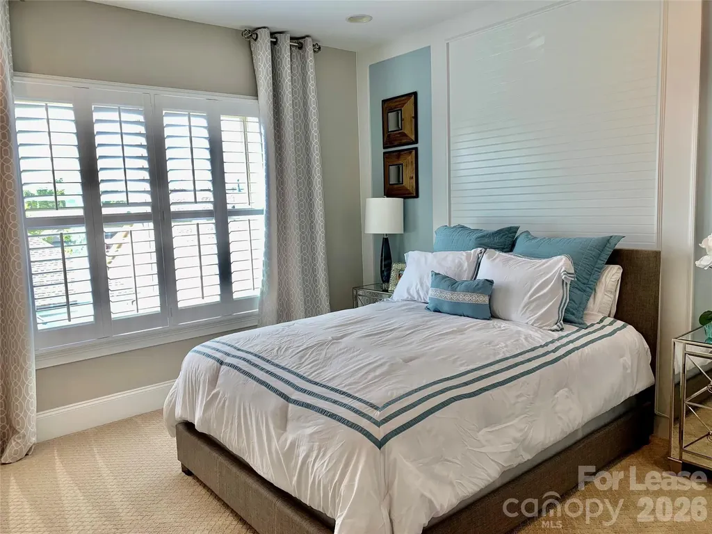 15109 High Bluff Court Charlotte NC 28278