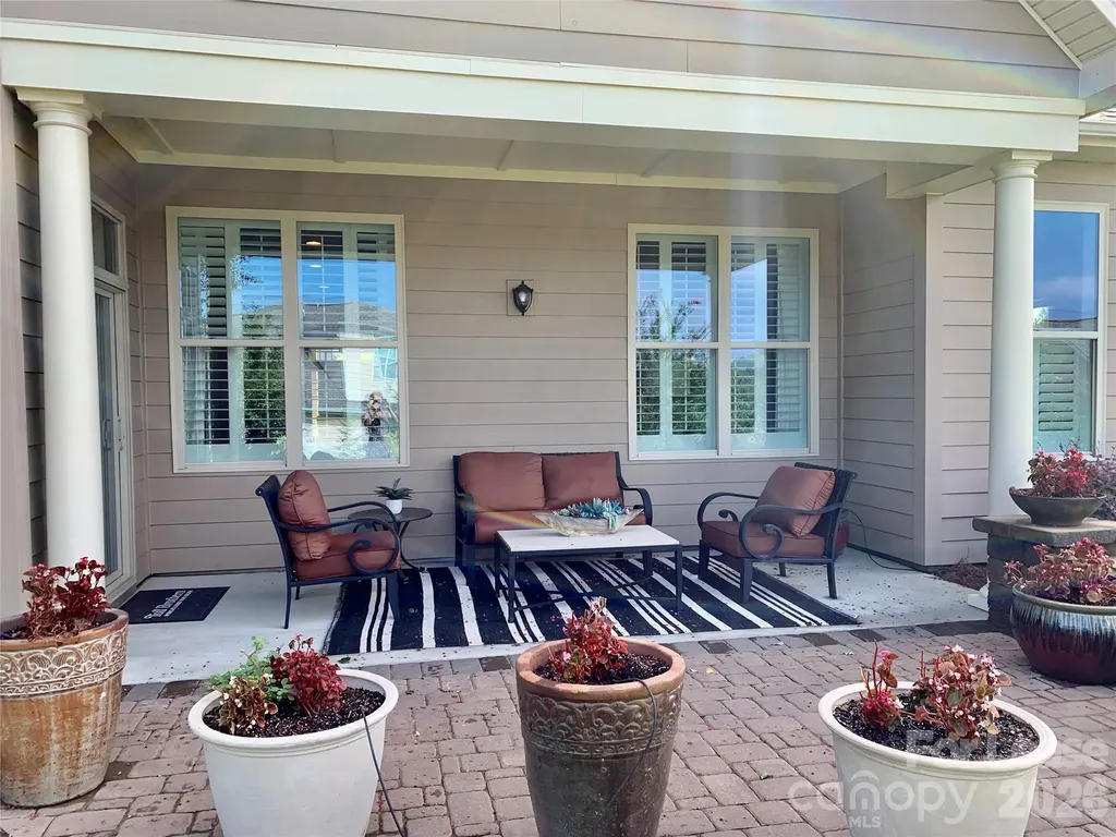 15109 High Bluff Court Charlotte NC 28278