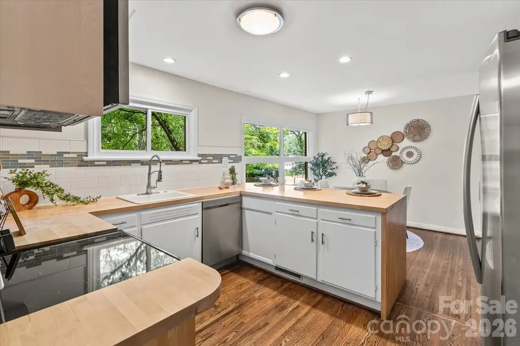 4439 Applegate Road Charlotte NC 28209