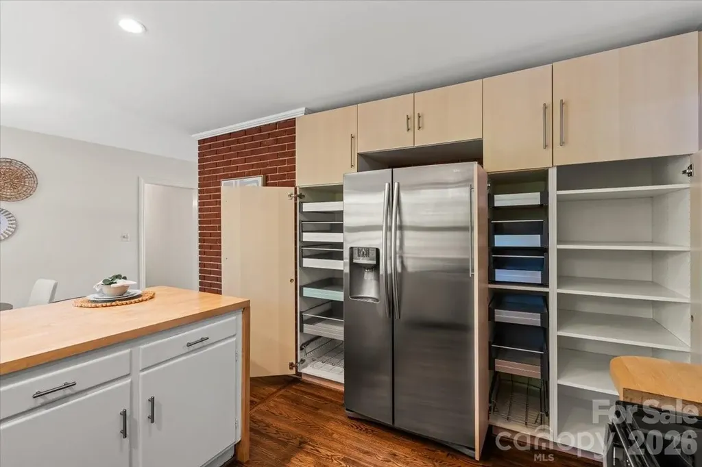 4439 Applegate Road Charlotte NC 28209