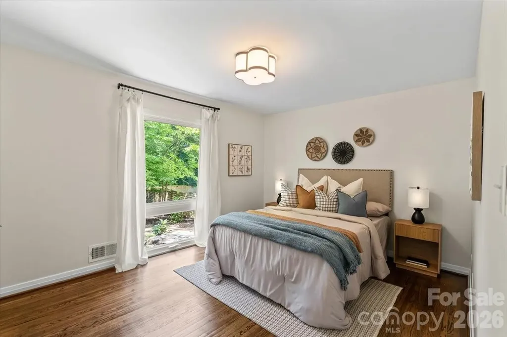 4439 Applegate Road Charlotte NC 28209