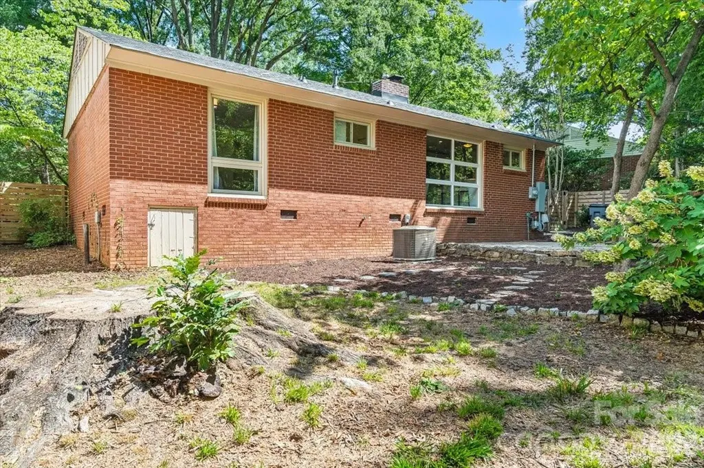 4439 Applegate Road Charlotte NC 28209