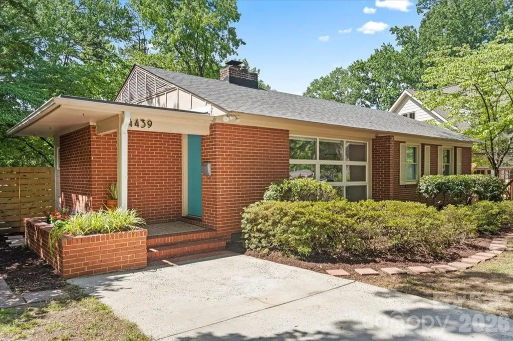 4439 Applegate Road Charlotte NC 28209