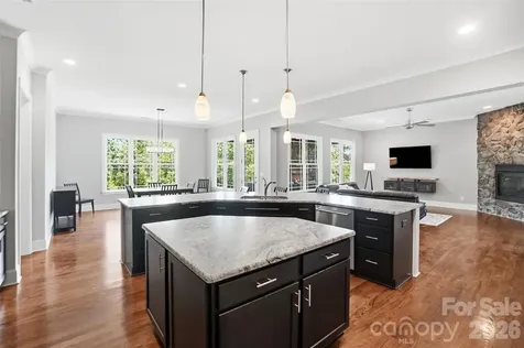 328 Calming Way Tega Cay SC 29708