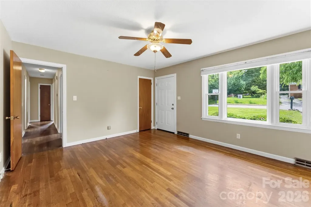 609 Temple Street Kings Mountain NC 28086