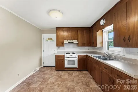 609 Temple Street Kings Mountain NC 28086