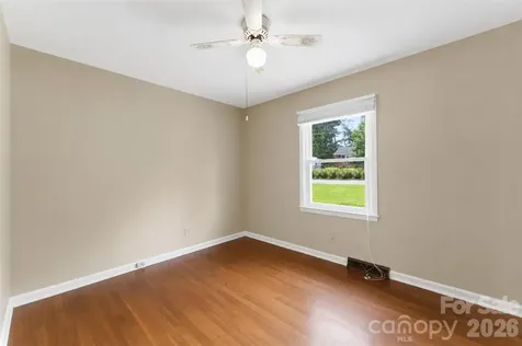 609 Temple Street Kings Mountain NC 28086