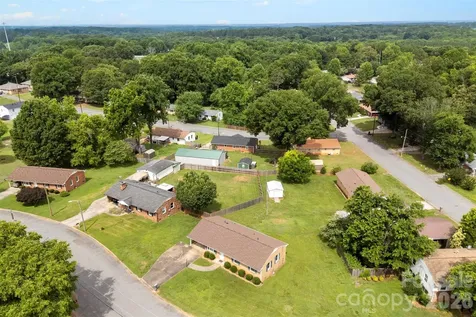 609 Temple Street Kings Mountain NC 28086