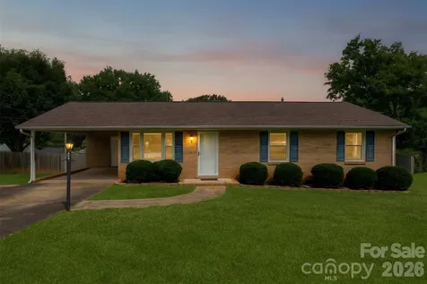 609 Temple Street Kings Mountain NC 28086