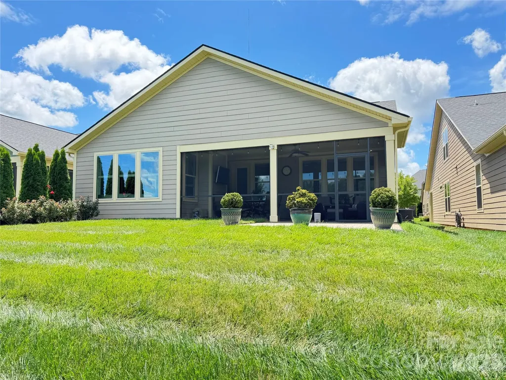 151 Johnson Manor Street Mooresville NC 28115