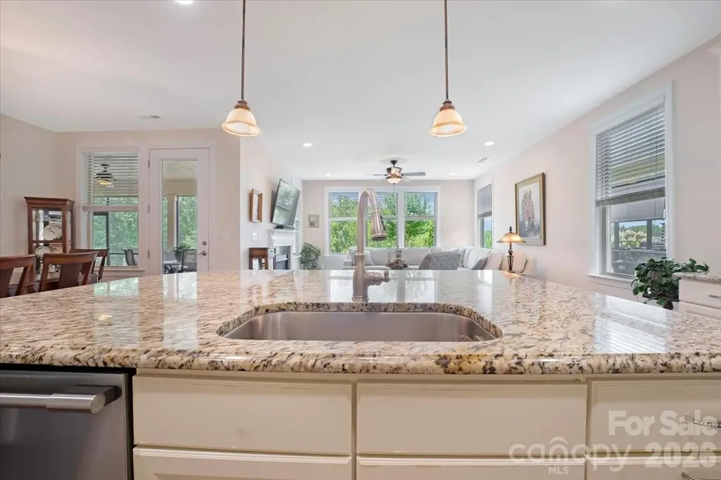 151 Johnson Manor Street Mooresville NC 28115