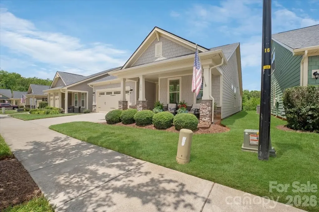 151 Johnson Manor Street Mooresville NC 28115